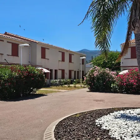 6 A 8 Personnes Dans De Tourisme * Argelès-sur-Mer